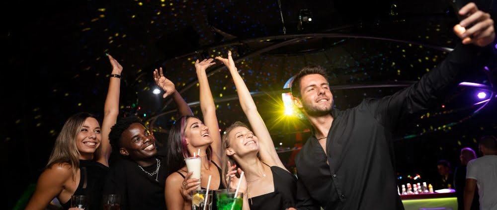 How to Enjoy Toronto's Nightlife Without Breaking the Bank?